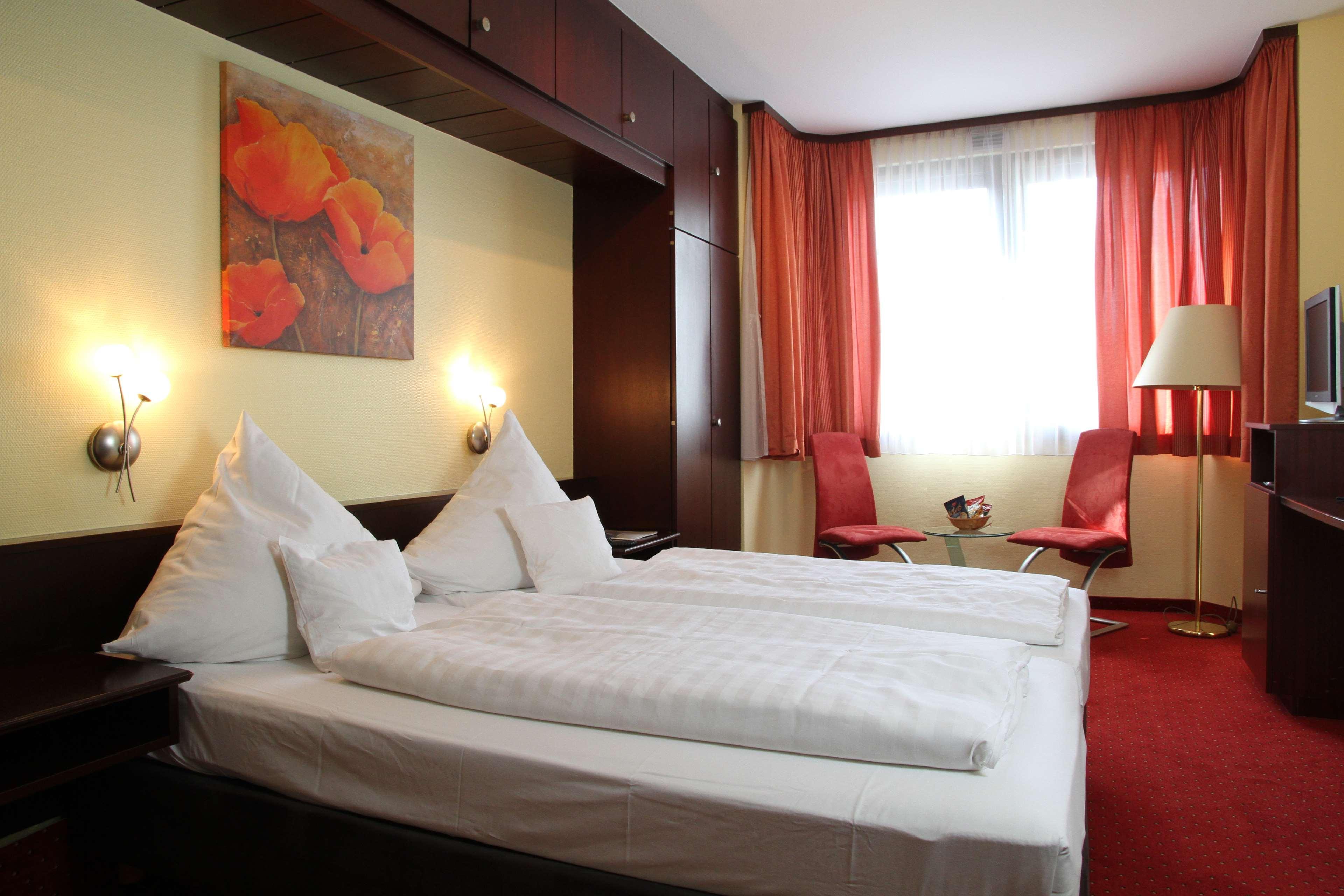 וירצבורג Top Hotel Amberger מראה חיצוני תמונה