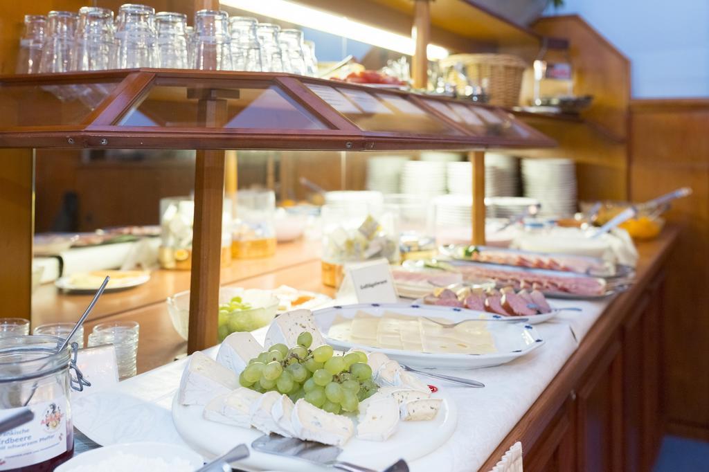 וירצבורג Top Hotel Amberger מראה חיצוני תמונה