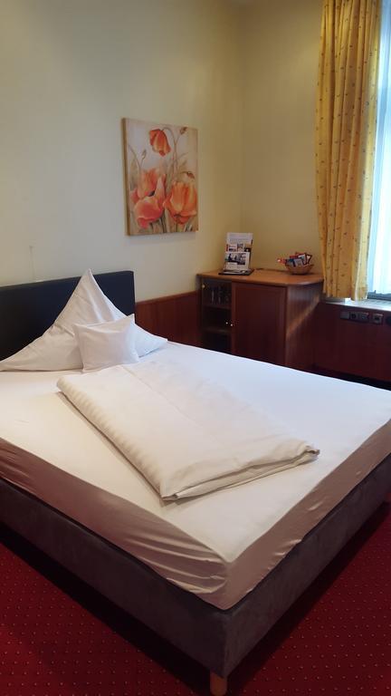 וירצבורג Top Hotel Amberger מראה חיצוני תמונה